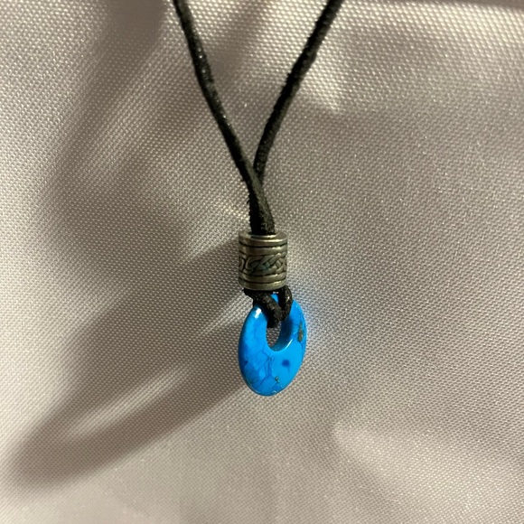 St justin pendant turquoise circlet - Picture 5 of 5